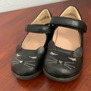 Children’s Place Embroidered Cat Dress Shoes